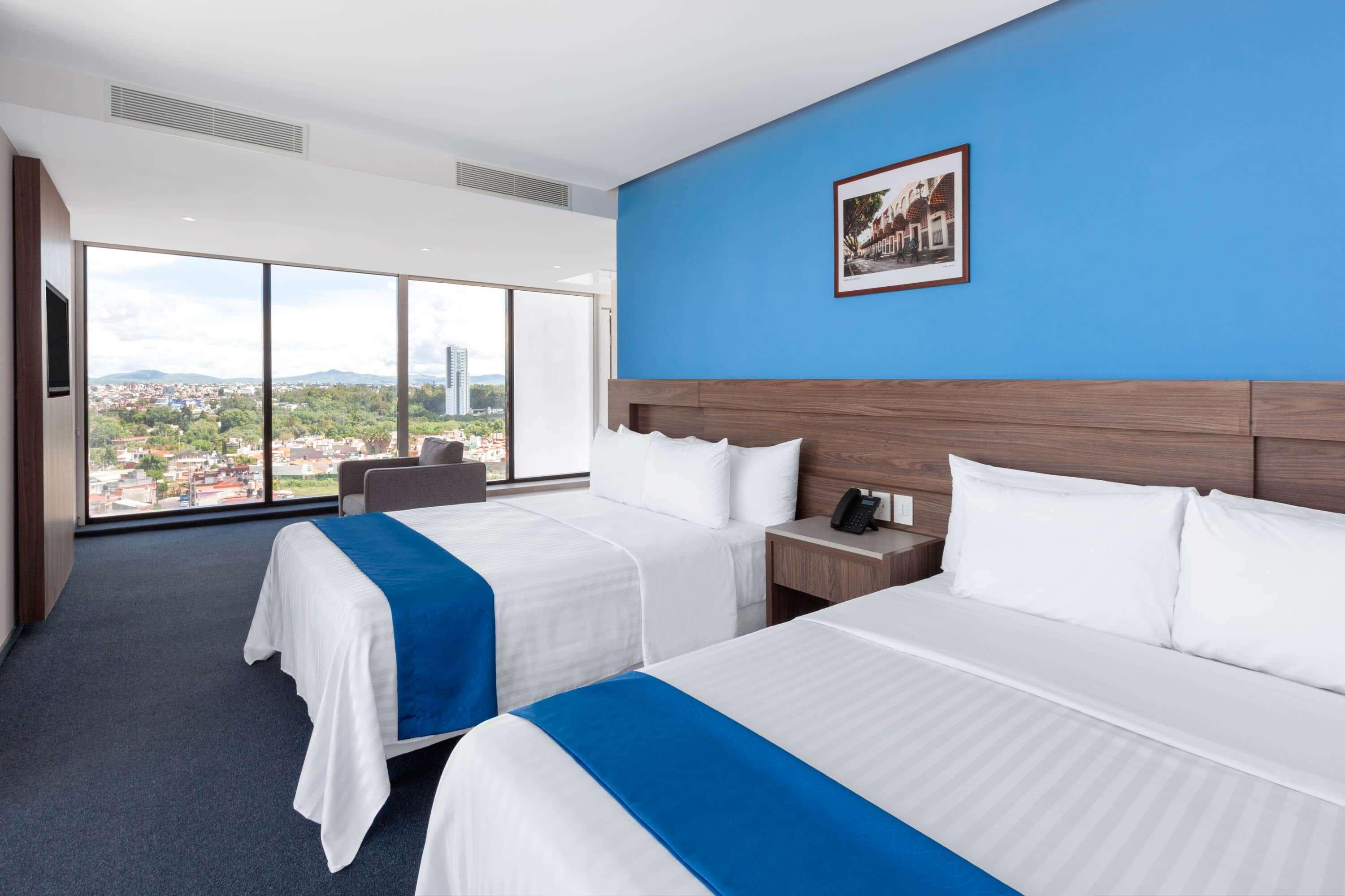 Wyndham Puebla Angelopolis Hotel Exterior photo